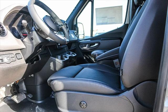 2026 Mercedes-Benz Sprinter 2500 Standard Roof 4-Cyl Diesel HO