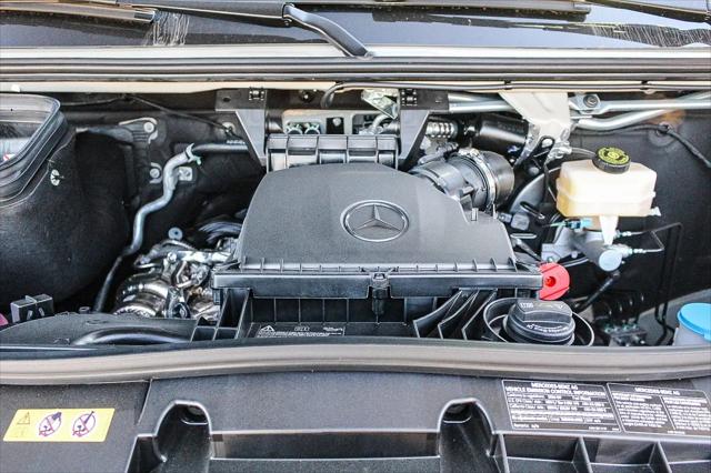 2026 Mercedes-Benz Sprinter 2500 Standard Roof 4-Cyl Diesel HO