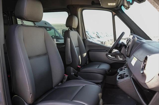 2026 Mercedes-Benz Sprinter 2500 Standard Roof 4-Cyl Diesel HO