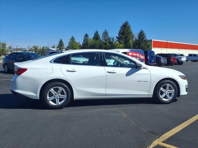 2020 Chevrolet Malibu FWD 1FL