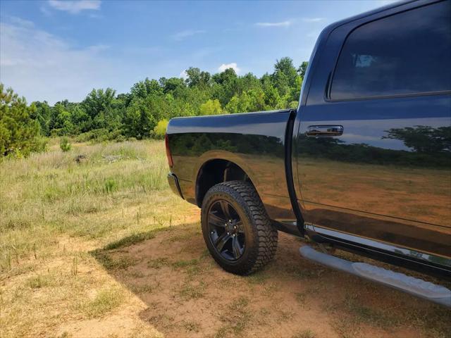 2017 Ram 1500 Night Crew Cab 4x4 57 Box