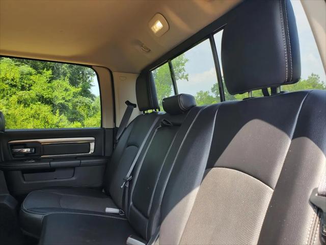 2017 Ram 1500 Night Crew Cab 4x4 57 Box