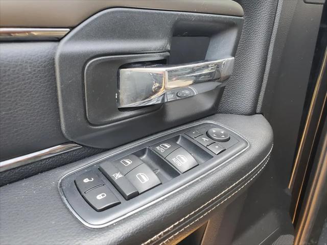 2017 Ram 1500 Night Crew Cab 4x4 57 Box