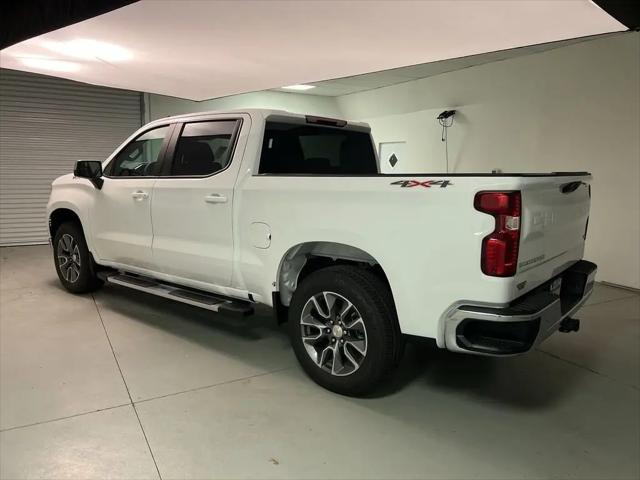 2026 Chevrolet Silverado 1500 4WD Crew Cab Standard Bed LT