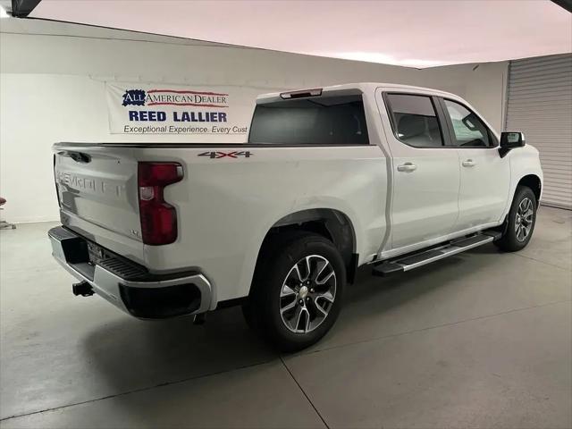2026 Chevrolet Silverado 1500 4WD Crew Cab Standard Bed LT