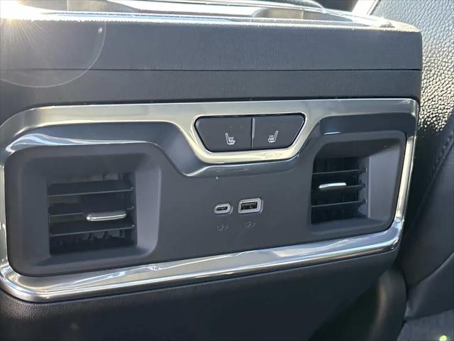 2026 GMC Sierra 2500HD Crew Cab, Standard Bed, Denali, 4WD