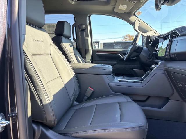 2026 GMC Sierra 2500HD Crew Cab, Standard Bed, Denali, 4WD