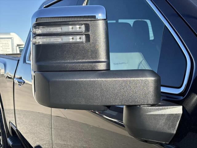 2026 GMC Sierra 2500HD Crew Cab, Standard Bed, Denali, 4WD