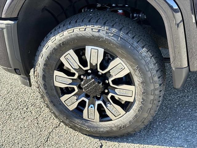 2026 GMC Sierra 2500HD Crew Cab, Standard Bed, Denali, 4WD