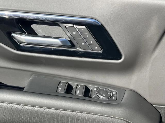 2026 Chevrolet Suburban Premier, RWD