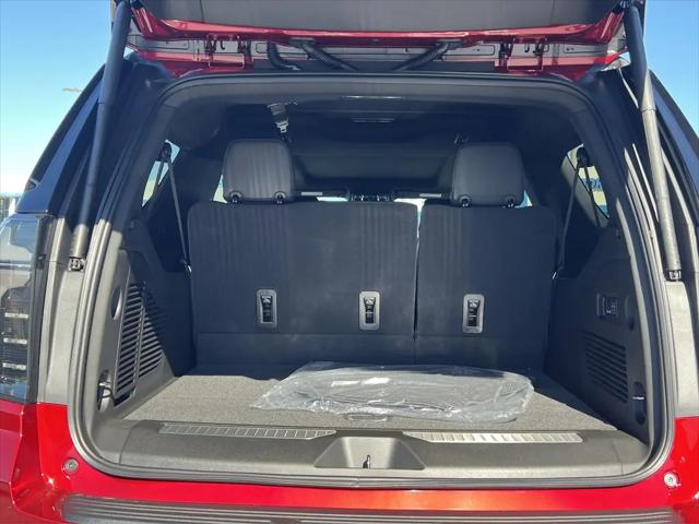 2026 Chevrolet Suburban Premier, RWD