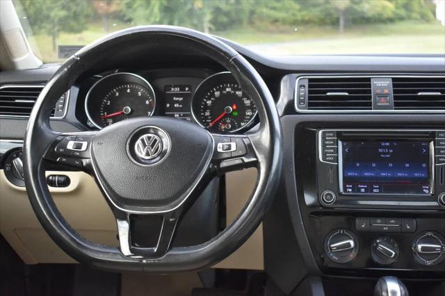 2016 Volkswagen Jetta 1.8T SEL