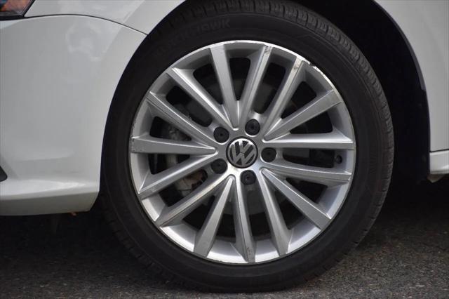 2016 Volkswagen Jetta 1.8T SEL