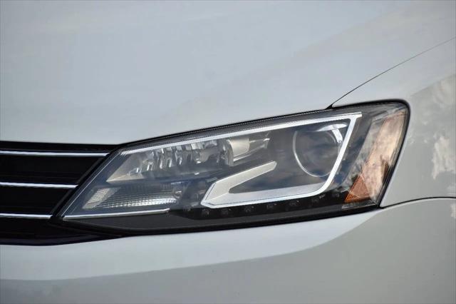 2016 Volkswagen Jetta 1.8T SEL