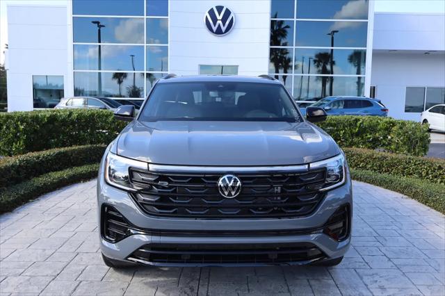 2026 Volkswagen Atlas Cross Sport SEL R-Line Black