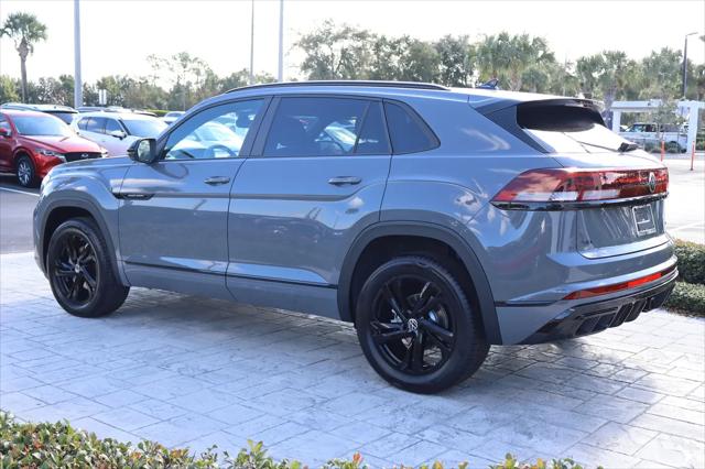 2026 Volkswagen Atlas Cross Sport SEL R-Line Black