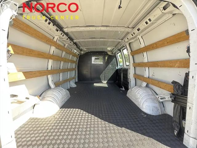 2023 GMC Savana Cargo RWD 2500 Regular Wheelbase Work Van