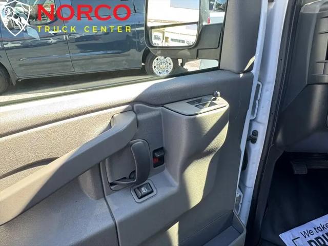 2023 GMC Savana Cargo RWD 2500 Regular Wheelbase Work Van
