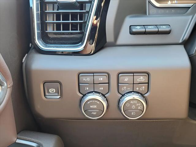 2026 GMC Sierra 2500HD Crew Cab, Standard Bed, Denali, 4WD