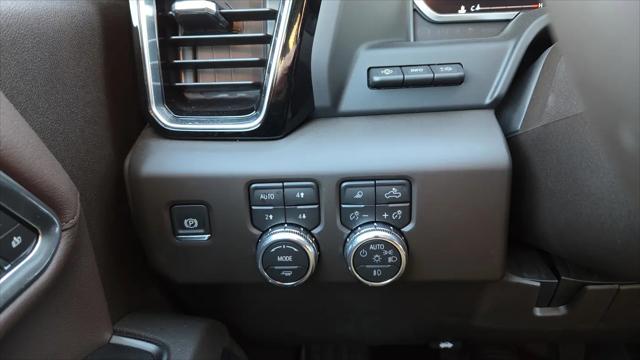 2026 GMC Sierra 2500HD Crew Cab, Standard Bed, Denali, 4WD