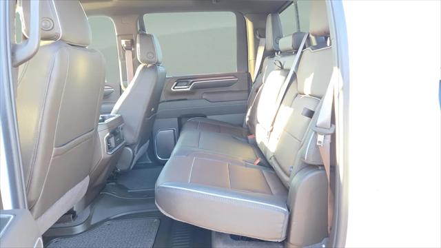 2026 GMC Sierra 2500HD Crew Cab, Standard Bed, Denali, 4WD