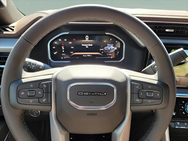 2026 GMC Sierra 2500HD Crew Cab, Standard Bed, Denali, 4WD