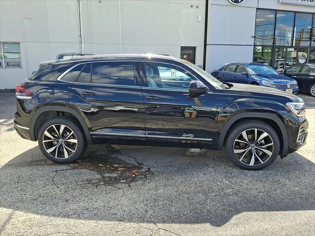 2026 Volkswagen Atlas Cross Sport SEL Premium R-Line