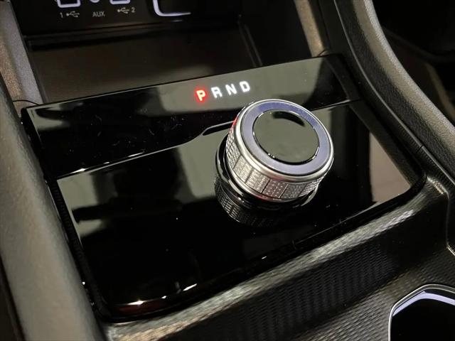 2025 Jeep Grand Cherokee Laredo 4x2