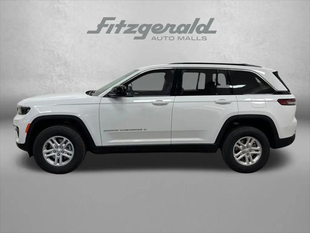 2025 Jeep Grand Cherokee Laredo 4x2