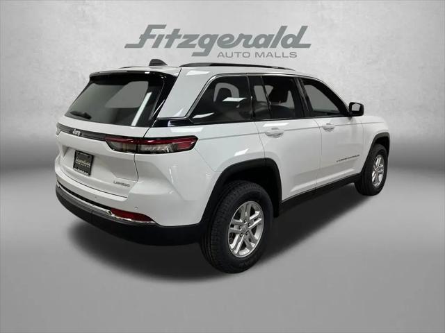 2025 Jeep Grand Cherokee Laredo 4x2