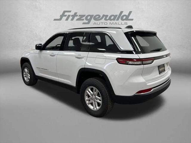 2025 Jeep Grand Cherokee Laredo 4x2