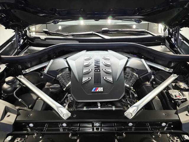2026 BMW X7 M60i
