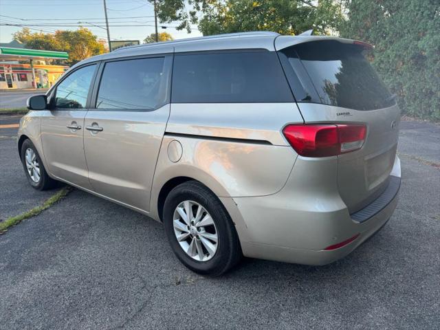 2016 Kia Sedona LX