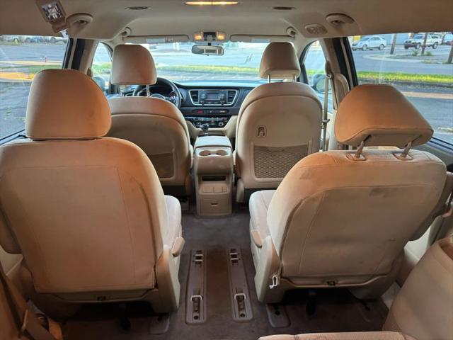 2016 Kia Sedona LX