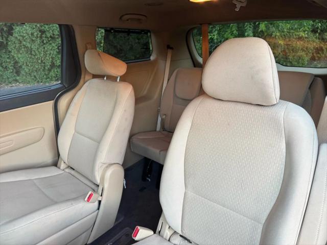 2016 Kia Sedona LX