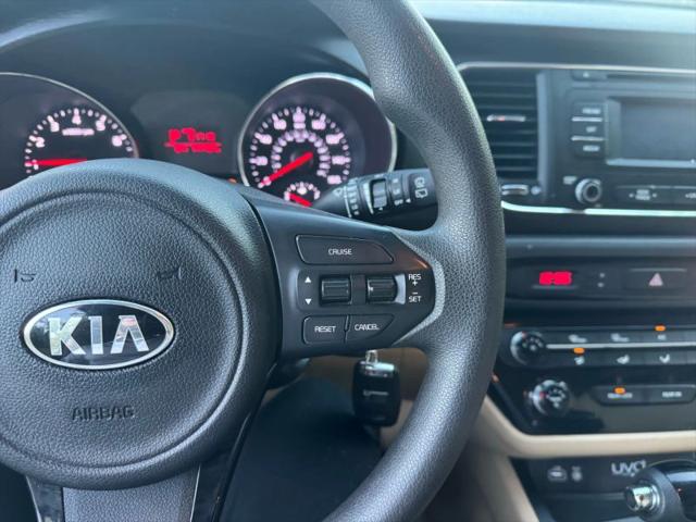 2016 Kia Sedona LX