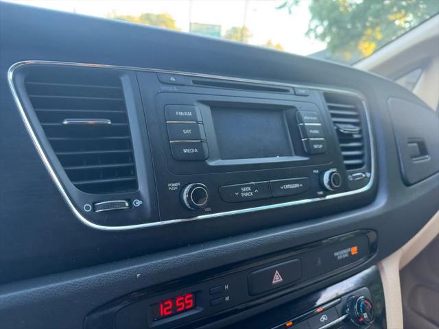 2016 Kia Sedona LX