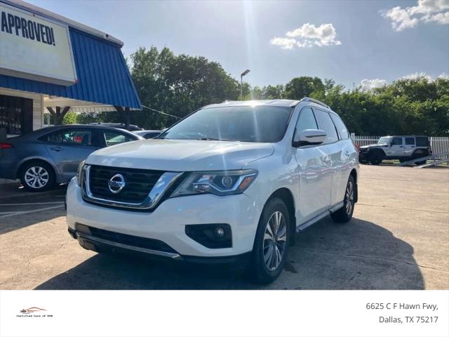2017 Nissan Pathfinder SV