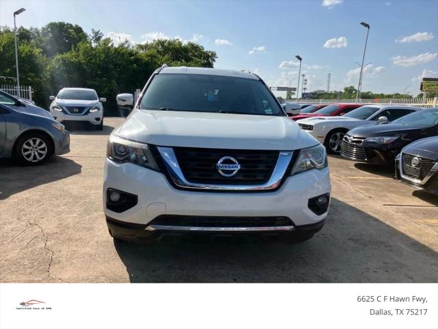 2017 Nissan Pathfinder SV