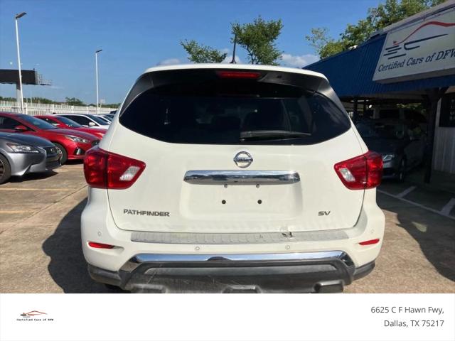 2017 Nissan Pathfinder SV