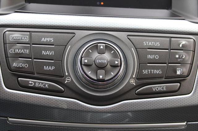 2020 Nissan Pathfinder SL 2WD