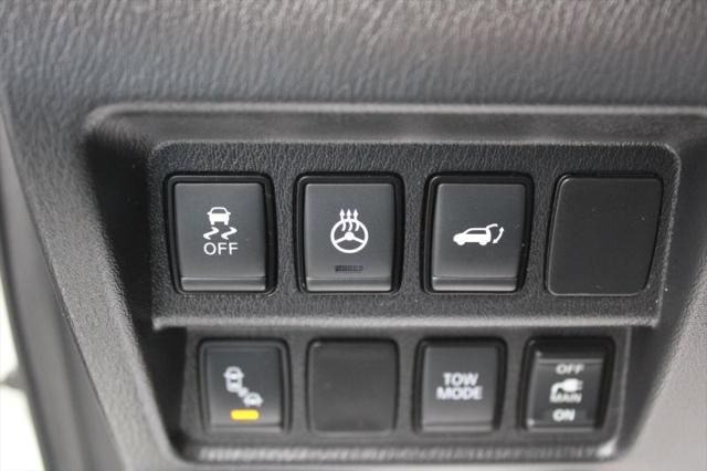 2020 Nissan Pathfinder SL 2WD