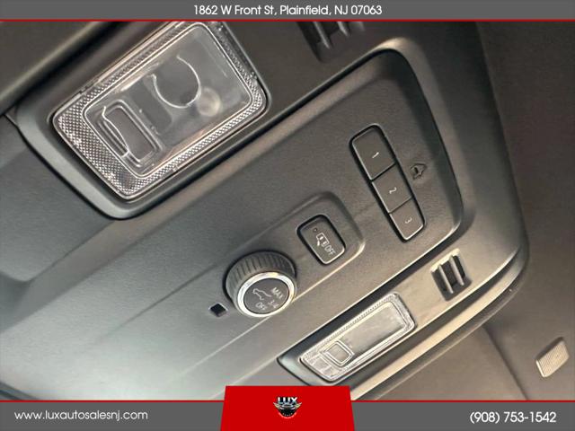 2023 GMC Yukon 2WD SLT
