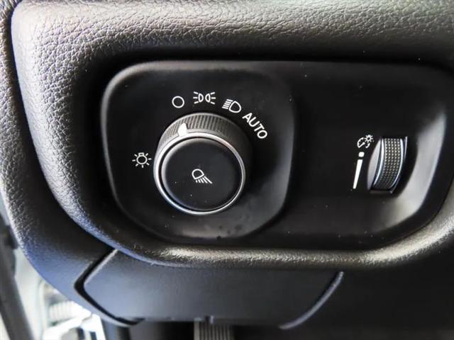 2024 Ram 3500 Tradesman Crew Cab 4x4 8' Box