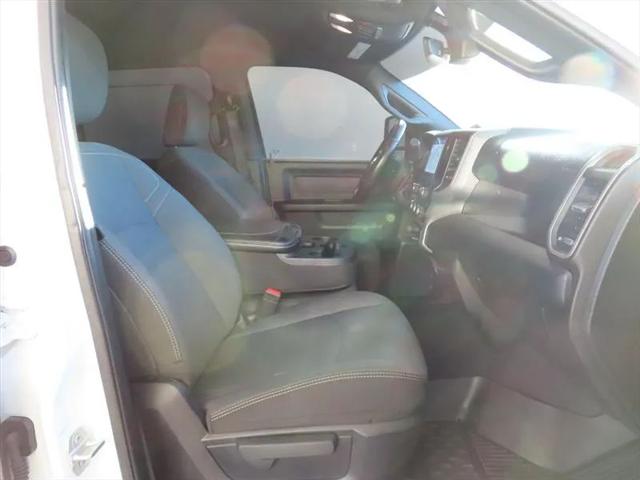 2024 Ram 3500 Tradesman Crew Cab 4x4 8' Box