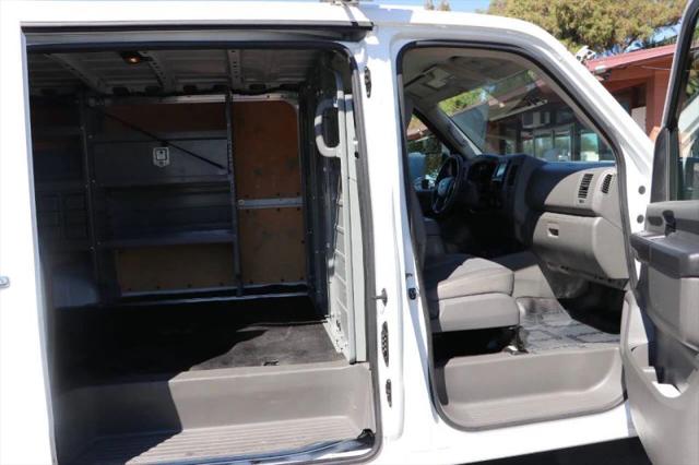 2019 Nissan 3500 SL V8