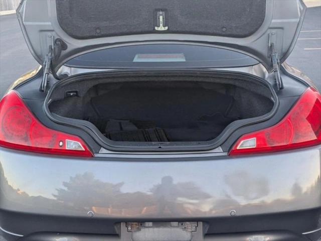 2011 INFINITI G37 Coupe Journey