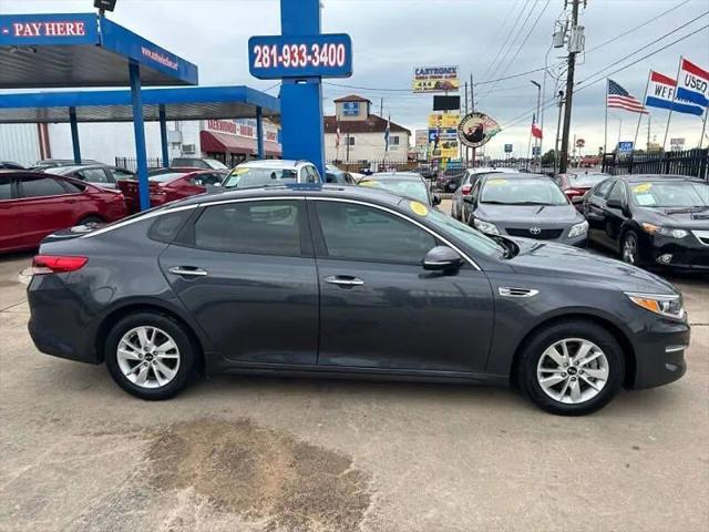 2018 Kia Optima LX
