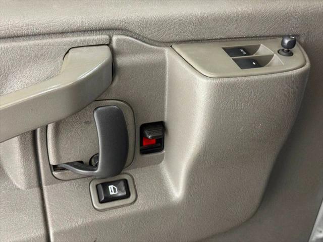 2016 Chevrolet Express Work Van