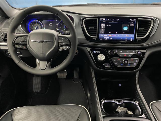 2026 Chrysler Pacifica Limited AWD